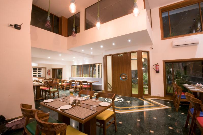 Vits Sharanam, Thane Luaran gambar